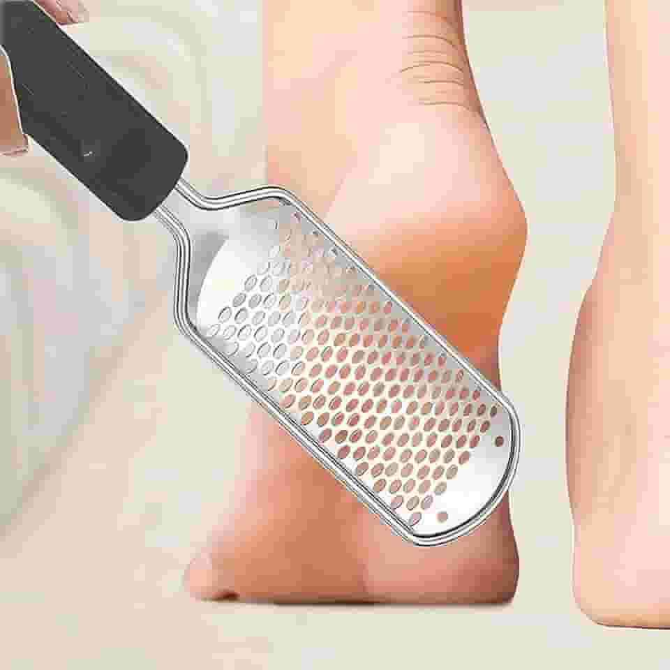 1 lixa de pé para pedicure - removedor de calos de pé ralador profissional raspador de pés removedor de calos de milho removedor de pele morta de pé molhado e seco, preto