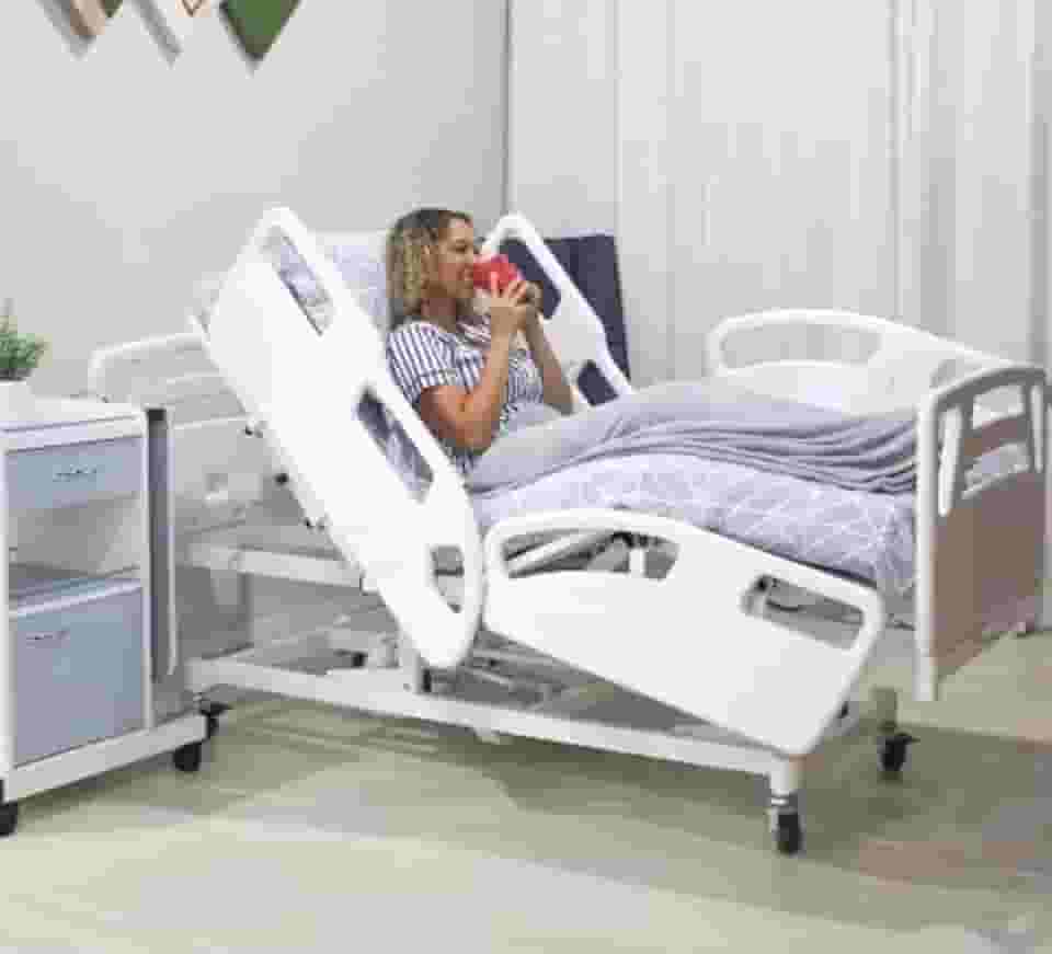 Cama Hospitalar Motorizada 5 Movimentos Elétricos Fowler Com Elevação de Leito e Estrutura Reforçada, Articulada e com Registro ANVISA - Conforto e Segurança Para Idosos