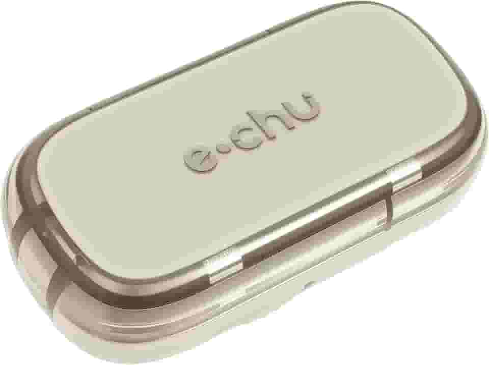 Cortador de comprimidos portátil com lâminas de aço inoxidável e compartimento de armazenamento, metades/terço/quarto, divisor para uso diário e viagens (branco cremoso)