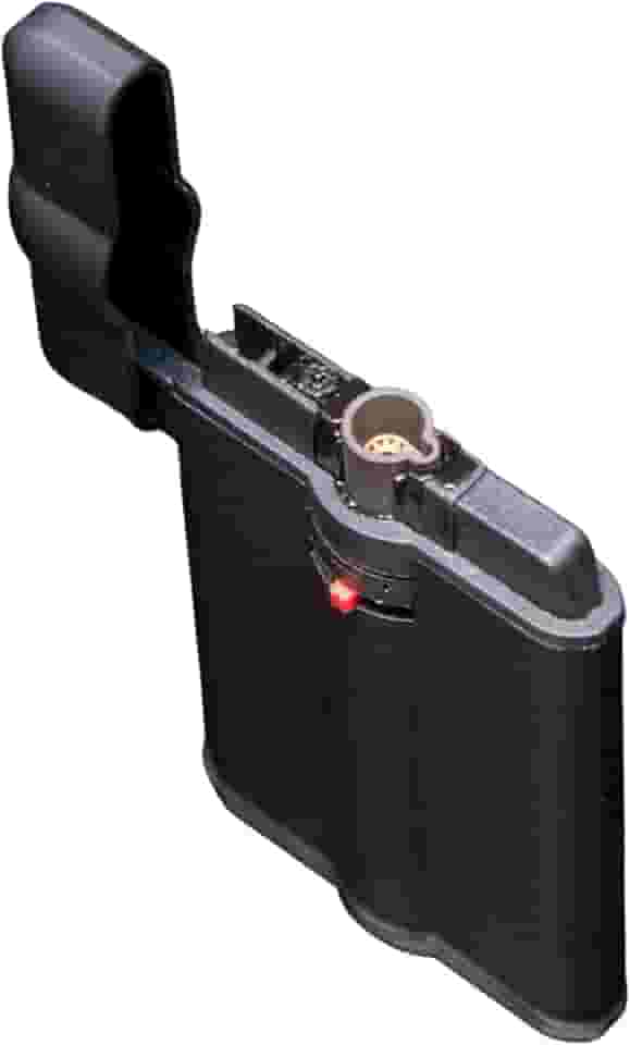 Poker Jet Maçarico para Charutos ZL-18A, Preto, Resistente ao Vento, Recarregável com Gás Butano, Design Ergonômico, 8,5 × 5 × 1,5 cm, Chama Ajustável