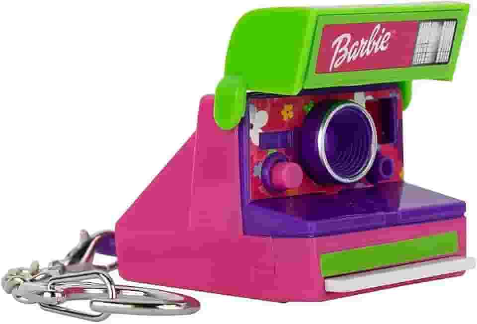 Minicâmera retrô Polaroid da Barbie mais legal do mundo, mede apenas 3,8 x 5,7 x 4,4 cm, tem som, filme simulado e um botão de obturador vermelho clicável, a partir de 8 anos