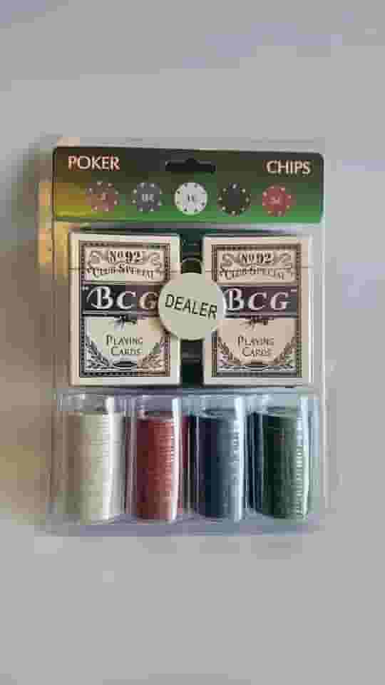 Kit Poker Completo 100 Fichas + 2 Baralhos + Toalha e Regras – Melhor Custo-Benefício, Ideal para Iniciantes e Jogar em Qualquer Lugar