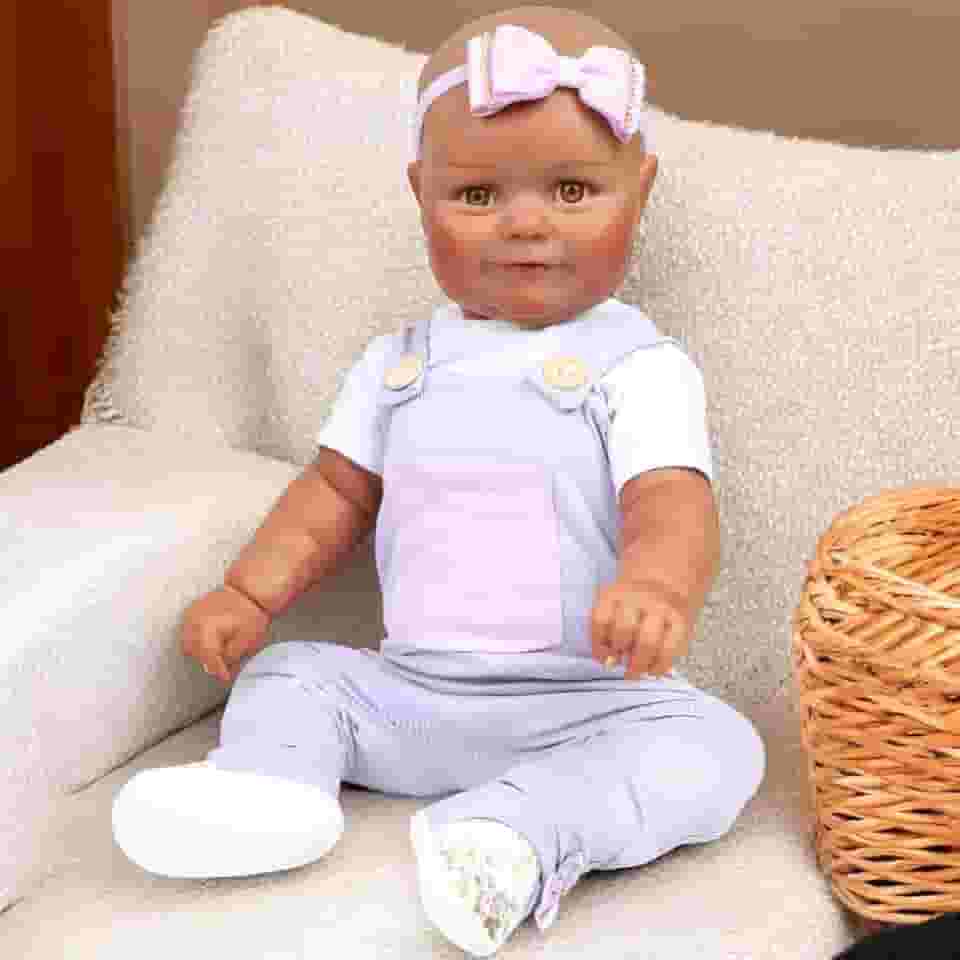 Boenca Bebê Reborn Negra Cabelo Pintado Realista Mundo Kids
