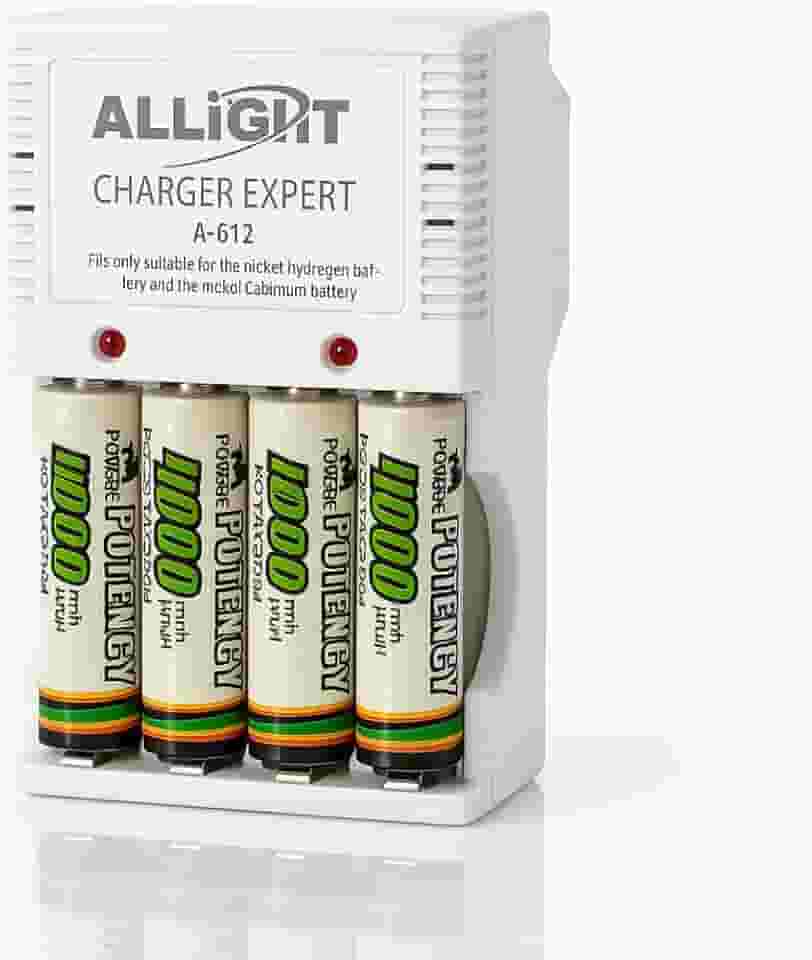 Kit Completo Carregador de Pilhas e Baterias 9V Bivolt + 4 Pilhas AA 4700 mAh Recarregáveis Ni-MH – com LED Indicador para Controles, Brinquedos, Lanternas e Aparelhos Eletrônicos