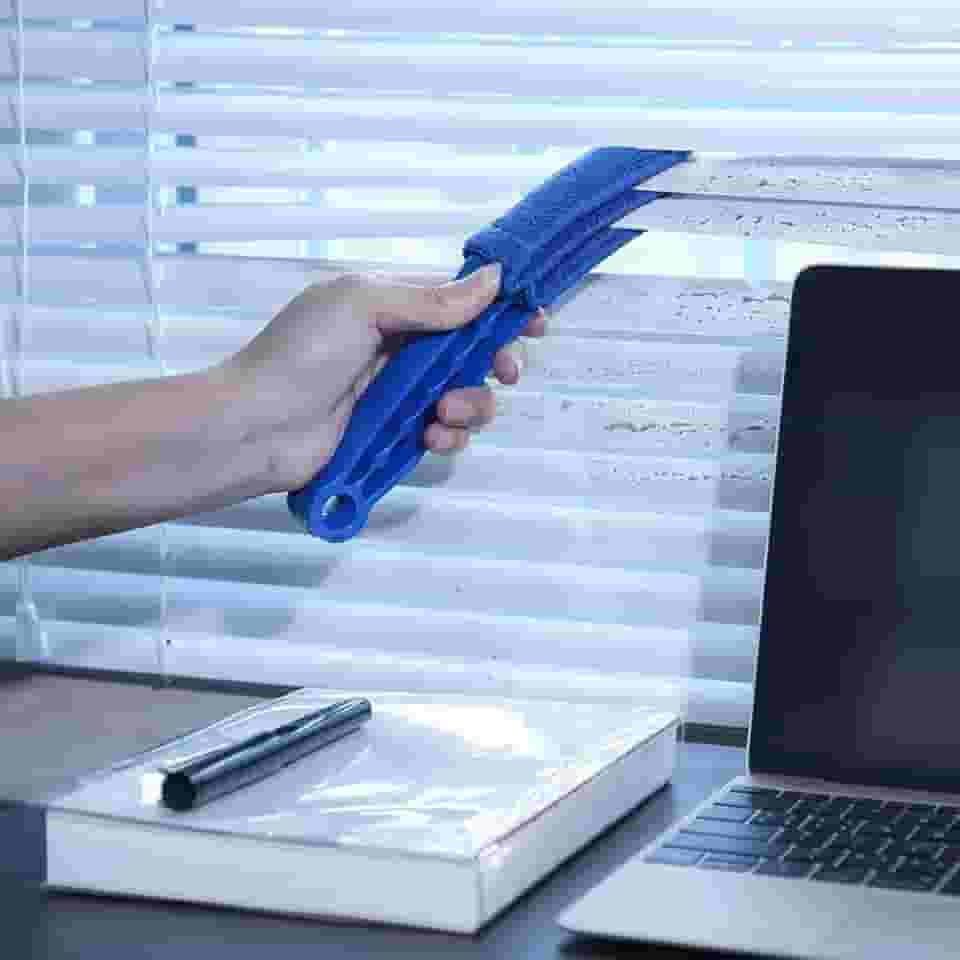 Escova de limpeza de persianas de microfibra de 3 dedos – manga lavável reutilizável para limpar persianas, cortinas e venezianas (pacote com 1, azul)
