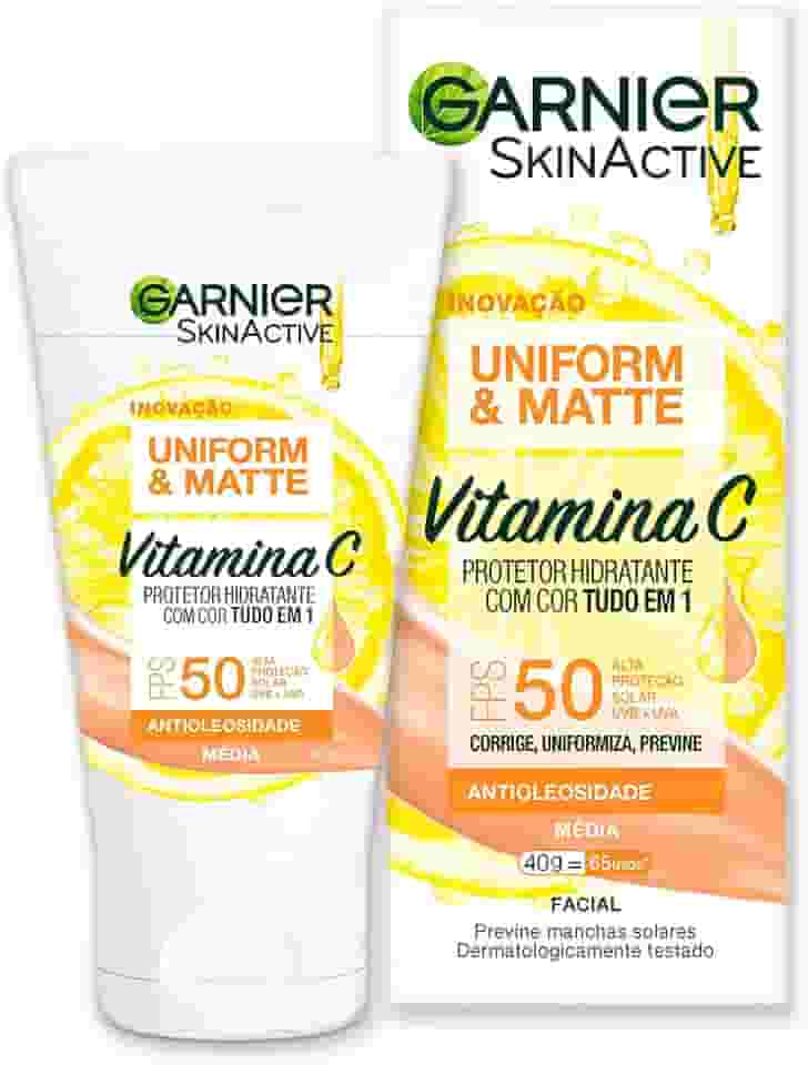 Garnier Uniform & Matte Protetor Solar Hidratante com Vitamina C, FPS 50, Efeito Matte Antioleosidade, Previne Manchas e Corrige o Tom da Pele, Tecnologia Camaleão, Cor Média, 40g
