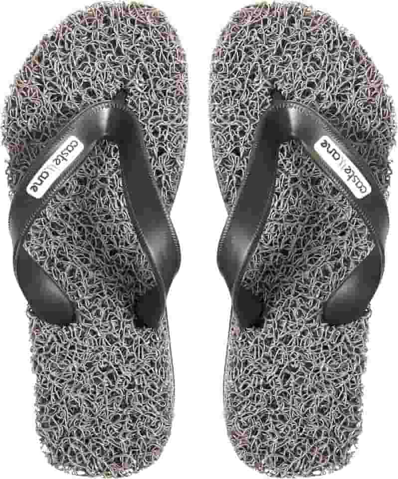 Chinelo Masculino Casual Conforto ideal para pessoas diagnosticadas com Fascite Plantar, esporão de calcâneo, Hiperidrose Plantar e Neuroma de Morton, massageador para seus pés e além disso, dá a sensação de estar pisando em um tapete leve e macio.