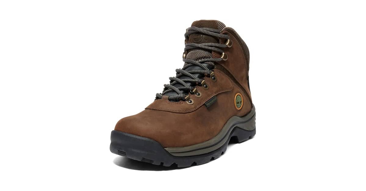 Qual a Melhor Bota Caterpillar ou Timberland: Guia de Durabilidade e Conforto