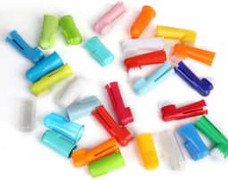 Kit 4 Escovas de Dente para Cães e Gatos, Higiene Bucal Pet, Cerdas Macias, Plástico Rígido, Previne Mau Hálito e Tártaro