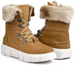 Bota Feminina de Inverno em Couro Forrada com Lã Impermeável - Bariloche