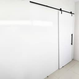 Porta Branca 80cm + Kit De Correr 1,5m + Puxador Flat Preto