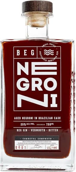 BEG - Aged Negroni 750ml – Envelhecido em Barris de Amburana (Cerejeira) - Pronto para Servir - Notas de Canela e Baunilha - Receita Clássico no Nome, Inédito no Sabor - Mais Aroma e Sabor