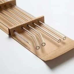 Kit 4 Canudos de Vidro Reutilizáveis com Escova de Limpeza – Sustentável, Higiênico e Ecológico