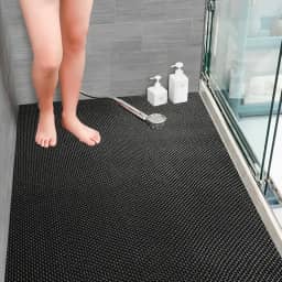 Tapete Antiderrapante Para Banheiro, Chuveiro, Box, Piscina, Áreas Molhadas (Onda Preto, 0,60 X 1,00)