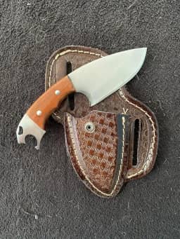 Faca Campeira Abridor Bainha Couro Legítimo Mini Faquinha Skinner Muladeira Uso Diário Versátil Corta Muito Aço Inox 420 (LISA MADEIRA)