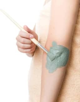 Argila Verde Pura e Natural para Máscaras Faciais e Corporais | Controle de Oleosidade, Acne e Detox da Pele | 500g | Produto Vegano e Cruelty-Free