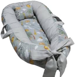 Ninho Redutor de Berço e Cama em Percal 200 Fios com Travesseiro para Bebê Recém-Nascido (SAFARI CINZA)