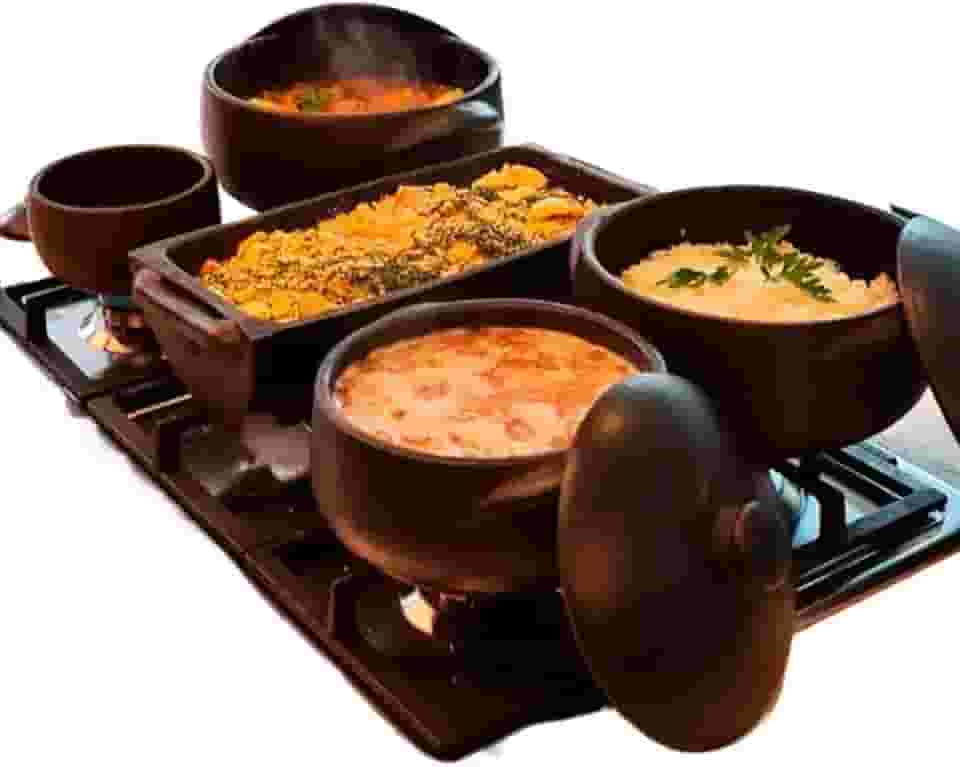 Panela de barro (pequena, média e grande, com capacidade de 1 litro, 2 litros e 5 litros, respetivamente) + 2 tigelas pequenas