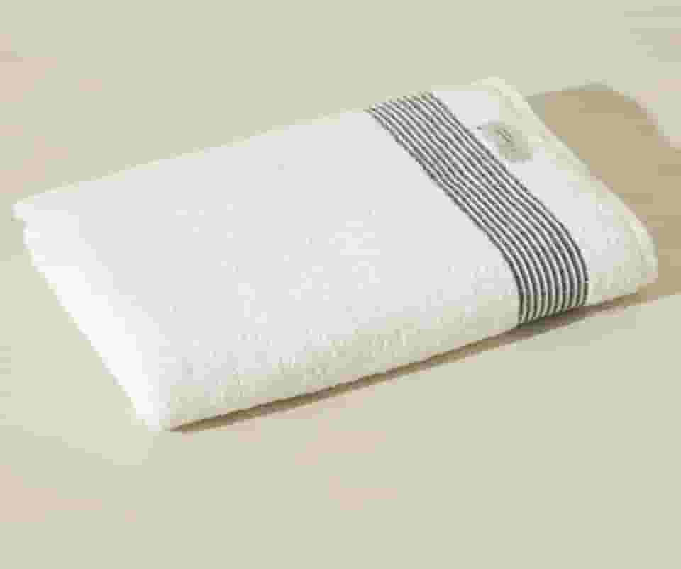 Toalha de Banho Tomie 530g 100% Algodão 79x160cm – Alta Absorção e Maciez – Secagem Rápida e Durabilidade Premium – LMPeter (Branco)