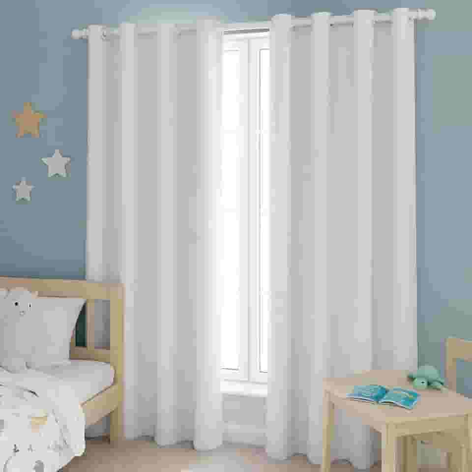 Cortina Blecaute Sala Quarto Escuro Corta 100% Luz do Sol Reflexo Lampada Externa Reforçada (Branco)