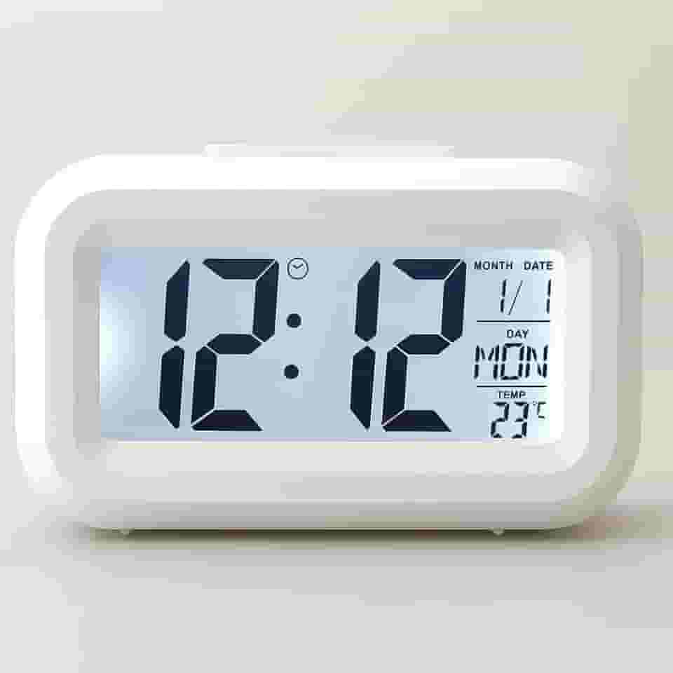 Relógio de Mesa Digital Despertador a Pilha com Termômetro e Calendário, Luz Noturna Azul, Design Moderno e Compacto para Quarto, Escritório e Viagem
