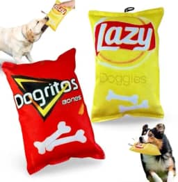 Brinquedo Pelucia Com Apito Mordedor Barulho Pet Salgadinho (Amarelo)