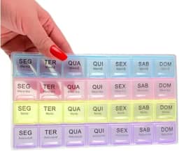 Porta Comprimidos 7 Dias 4x ao Dia Semanal Organizador Caixa Remédios Medicamentos Diário Plástico Grande Prático Portátil Nichos 3cm Controle de Remédios Uso Contínuo Fácil Compacto