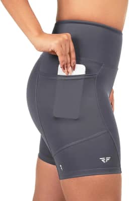 Conjunto Top Com Bojo Short Run Com Bolso Academia Caminhada