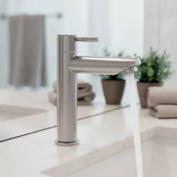 Torneira Para Banheiro De Mesa Bica Baixa 1/4 De Volta Aço Inox 304 Escovado Elegance Beltempo