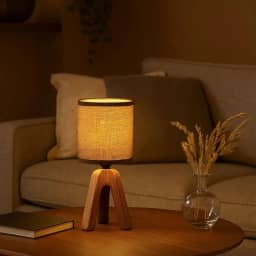 Luminária de Mesa em Cerâmica com Cúpula de Tecido – Abajur para Ambientes Aconchegantes (Marrom Claro)