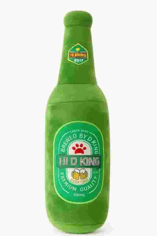 Brinquedo de Pelúcia em Formato de Garrafa de Cerveja 25 cm para Cães – Macio e Divertido