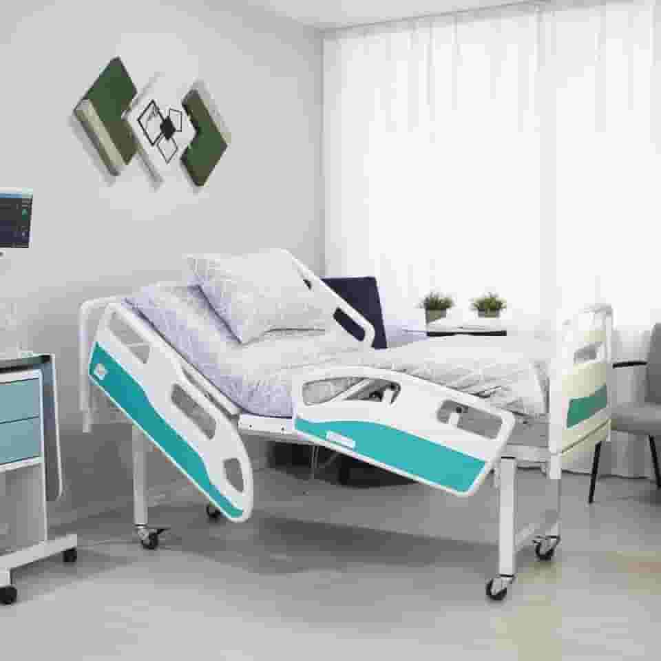 Cama Hospitalar Motorizada Com Colchão D33 5 Movimentos Altura Fixa Luxo Com Grade Reforçada