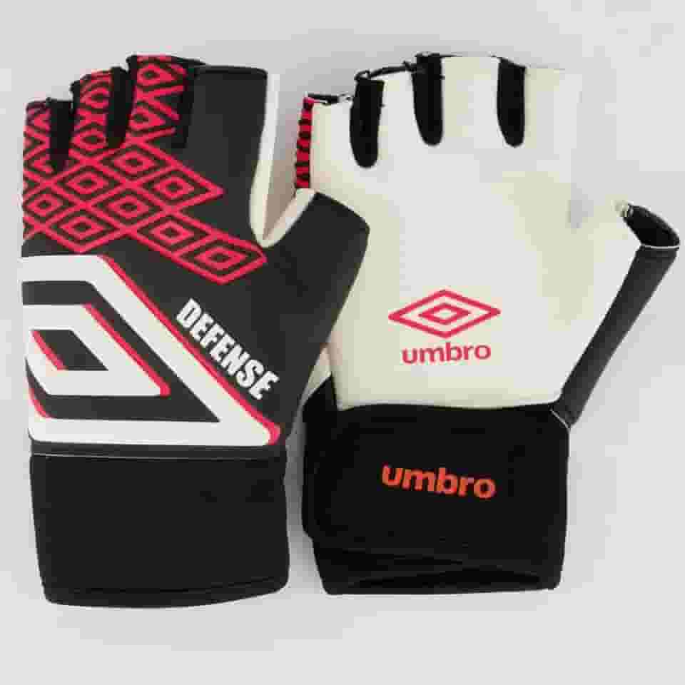 Luva Umbro Goleiro Defense Futsal Juvenil Preta