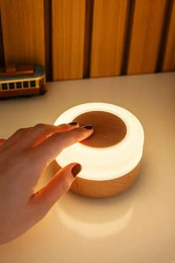 Luminária de Mesa Portátil Abajur Decorativo Moderno Adequada Para Quarto Sala Touch Iluminação Com Mudança de Cor RGB Sensível ao Toque - SHACK