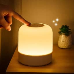 Luminária de Mesa Touch LED Recarregável 3 Níveis de Luz Luz Branca, Quente e Neutra Iluminação Abajur Portátil Para Quarto, Escrivaninha, Sala e Decoração, Criado Mudo Design Moderno – WDG COMÉRCIO