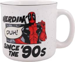 Silver Buffalo Caneca de cerâmica Marvel Deadpool Nerdin Since the 90s Camper, 590 ml