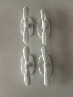 Enrolador De Cabos E Fios Para Mesas E Paredes Suporte Organizador De Cabos Kit 4 Suportes Brancos