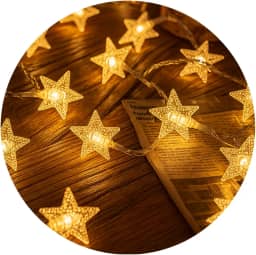 Pisca Estrela Led 2 Metros 8 Estrelas Decoração De Natal Pilha AA (Branco Quente)