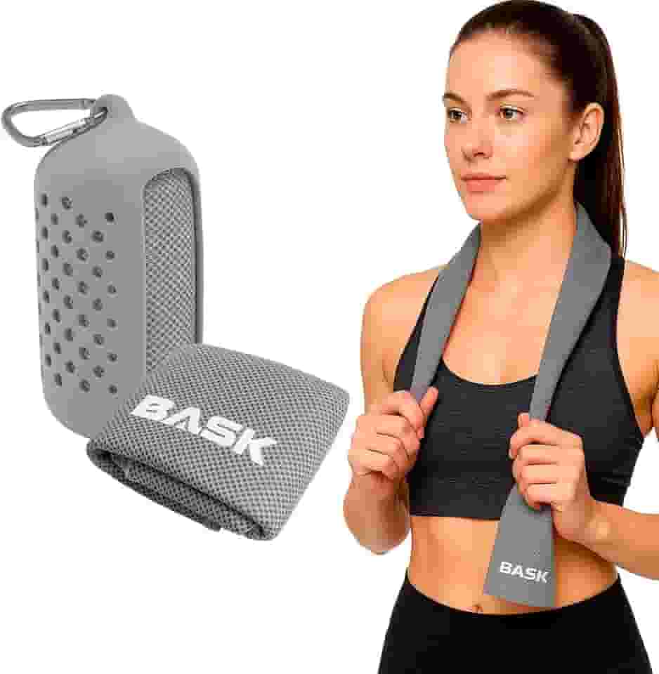 Toalha Esportiva Refrescante Fit Bask – Ideal para academia, seca rápido e proporciona frescor durante os treinos. Para quem busca conforto e praticidade na rotina esportiva. 90cm x 30cm (CINZA)