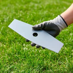 Lâmina Faca 2 Pontas Furo 20mm Para Roçadeira Stihl Fs160/220/280/290/300/350