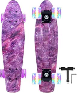 Nattork Skates Mini Cruiser 55 cm roxo skate completo retrô skate com luzes coloridas PU rodas para crianças meninas meninos iniciantes