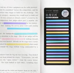 Marcador de linhas com 300 notas Design Estrelas Românticas