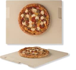 Pedra de pizza Rocksheat, assar e grelhar, perfeita para forno, churrasco e churrasqueira. Inovador duplo - facetado - design com 4 alças