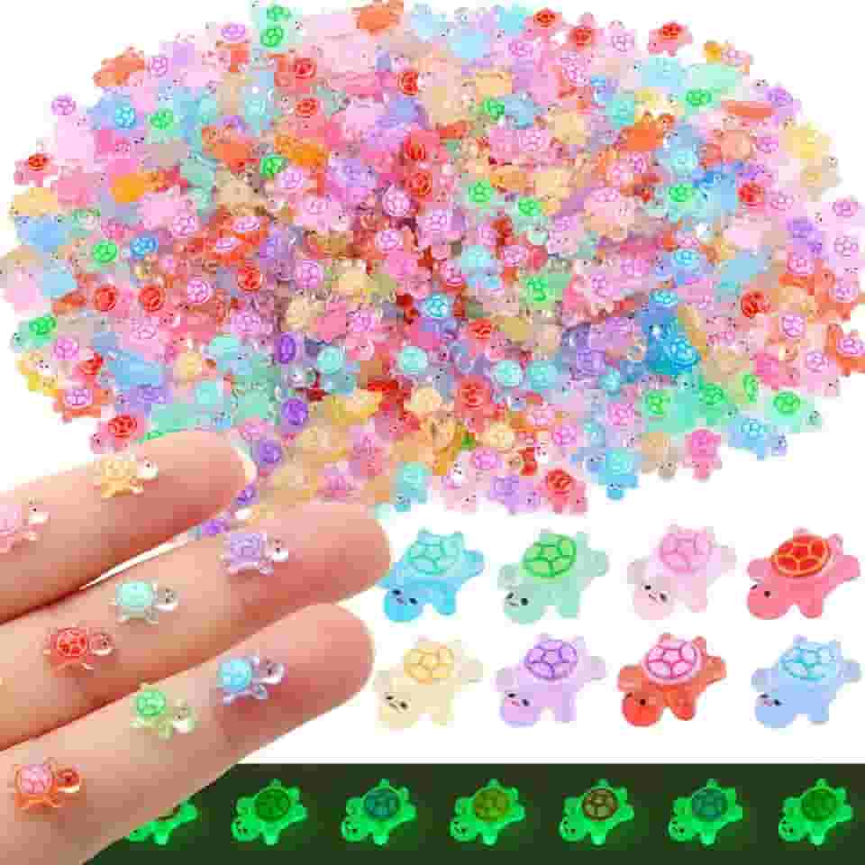 BoAn 200 peças de mini tartarugas de animais de resina, luminosas mini tartarugas brilham, figuras em miniatura que brilham no escuro pequeno plástico, para jardim de fadas, micro paisagismo, casa de