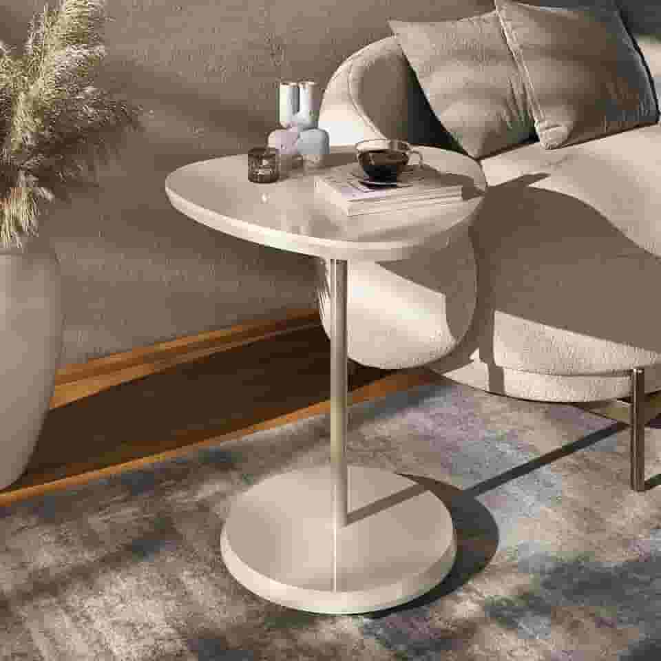 Mesa de apoio em MDF 25mm com haste metálica pintura dourado BEL cor Off White - Artely